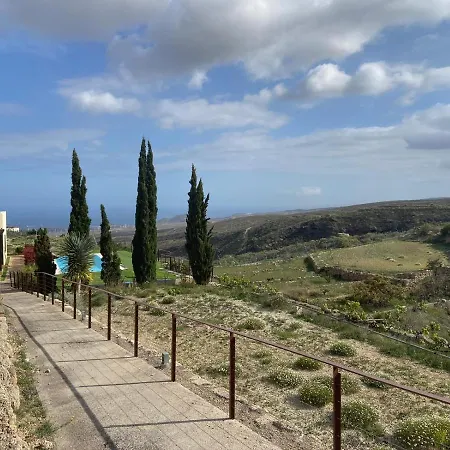 Holiday home With Shared Pool And Views *